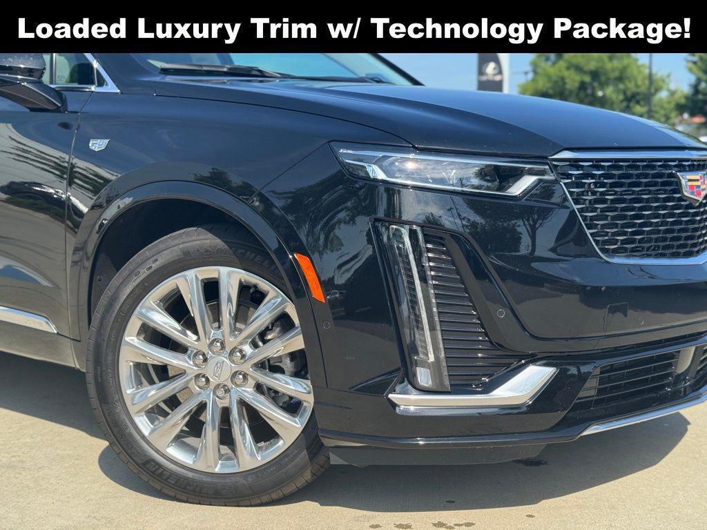 used 2024 Cadillac XT6 car, priced at $47,738