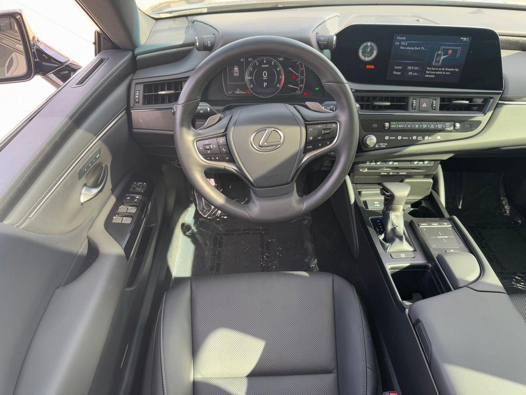 used 2022 Lexus ES 350 car, priced at $38,490