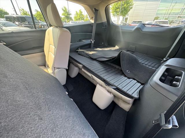 used 2022 Honda Pilot car, priced at $37,526