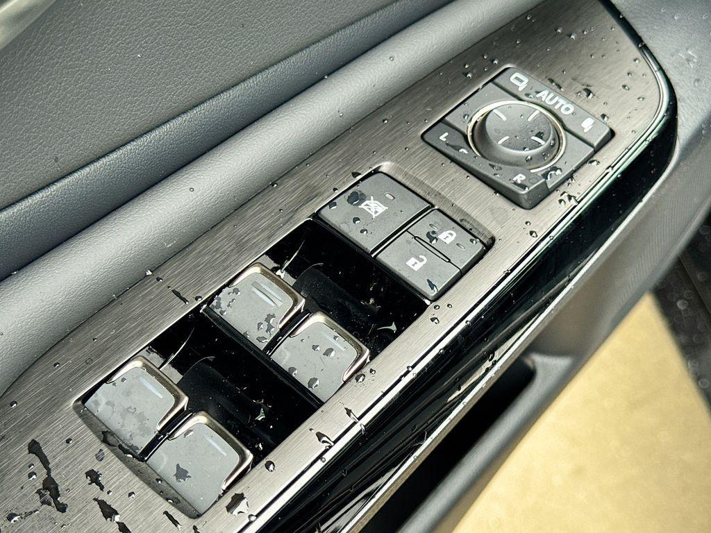 new 2025 Lexus ES 350 car, priced at $58,246