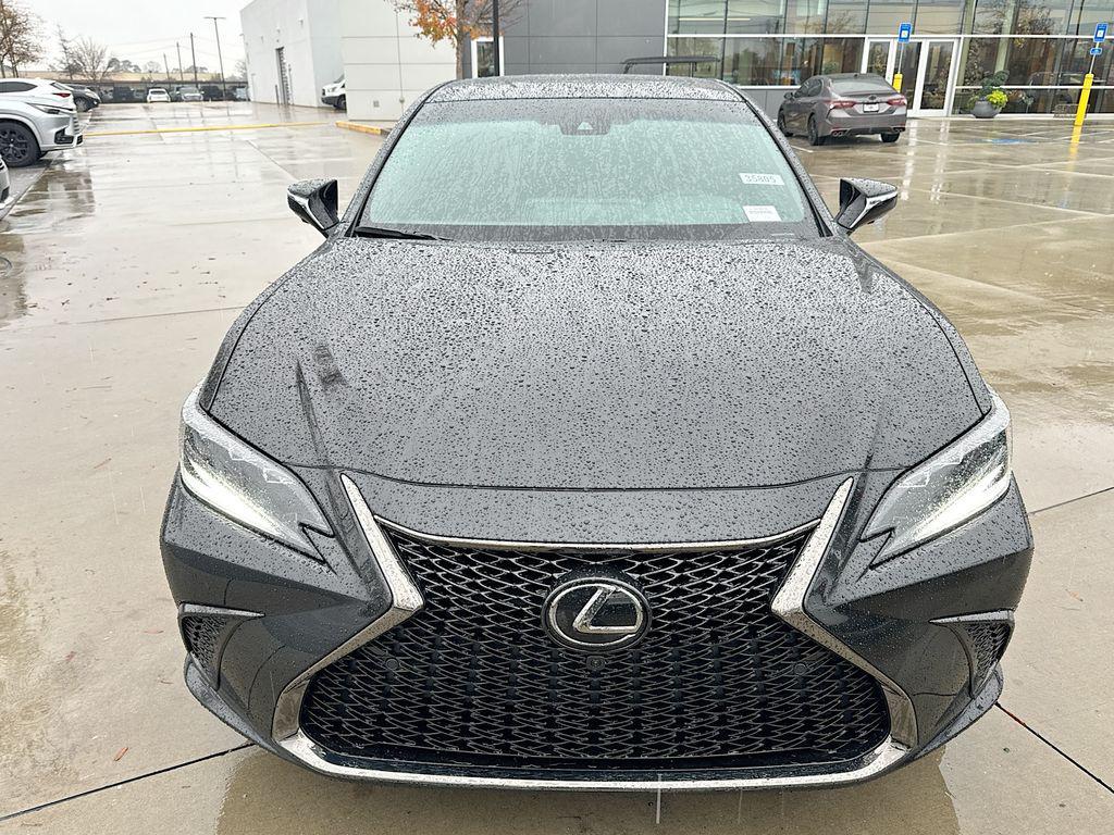 new 2025 Lexus ES 350 car, priced at $58,246