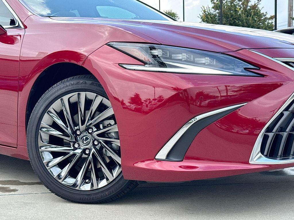 new 2025 Lexus ES 350 car, priced at $58,140
