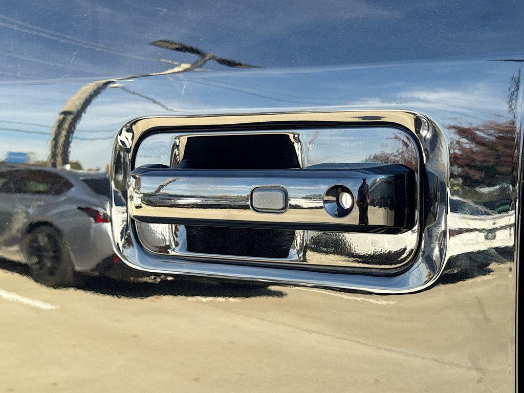 used 2019 Ford F-150 car, priced at $41,516