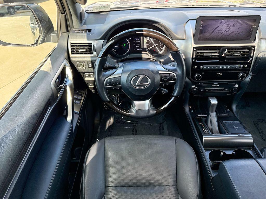 used 2022 Lexus GX 460 car, priced at $56,810