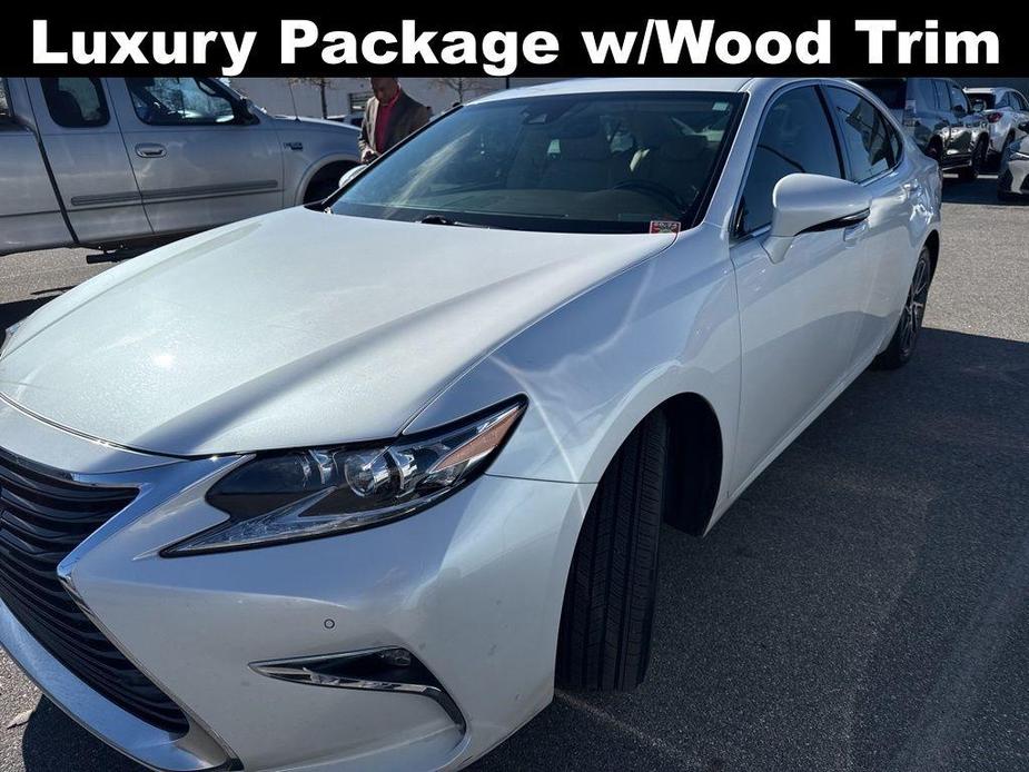 used 2018 Lexus ES 350 car, priced at $20,990