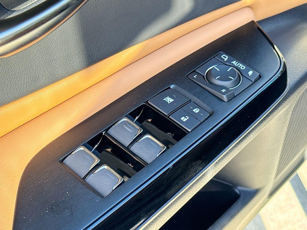 new 2025 Lexus ES 350 car, priced at $51,606