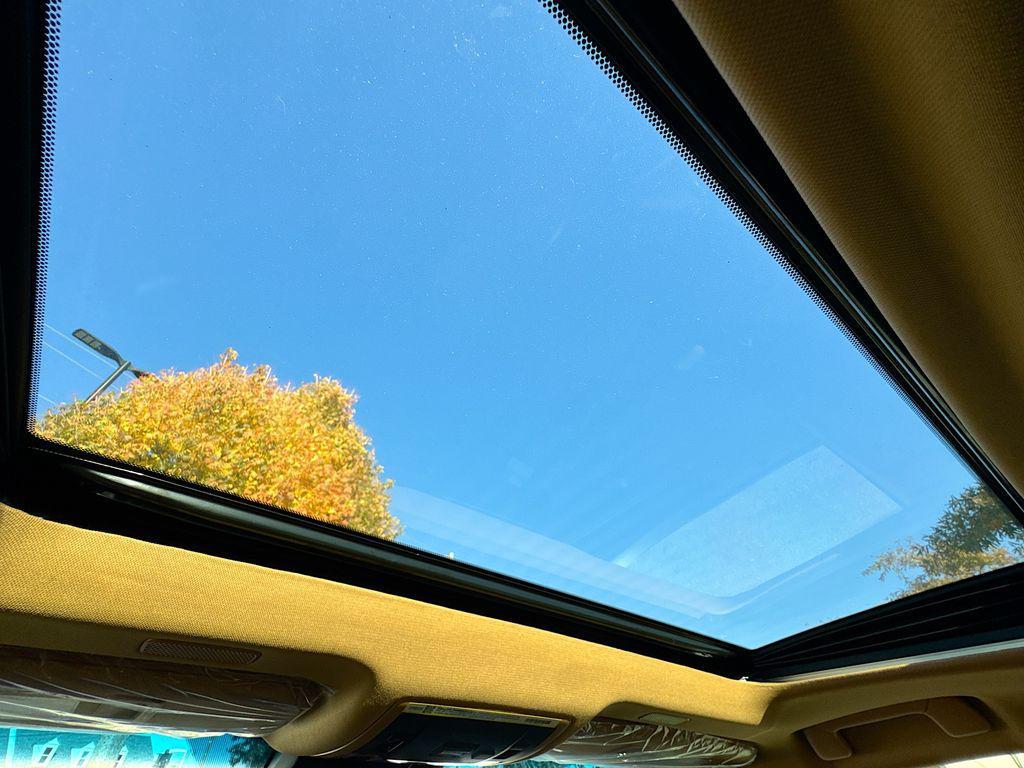 new 2025 Lexus ES 350 car, priced at $51,606