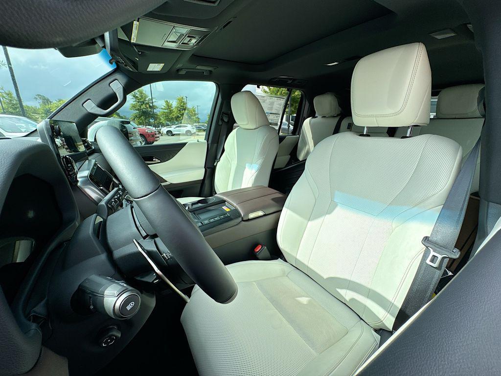 new 2025 Lexus LX 600 car, priced at $120,428