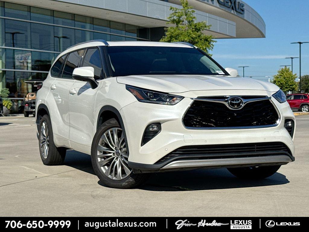 used 2021 Toyota Highlander car, priced at $42,101