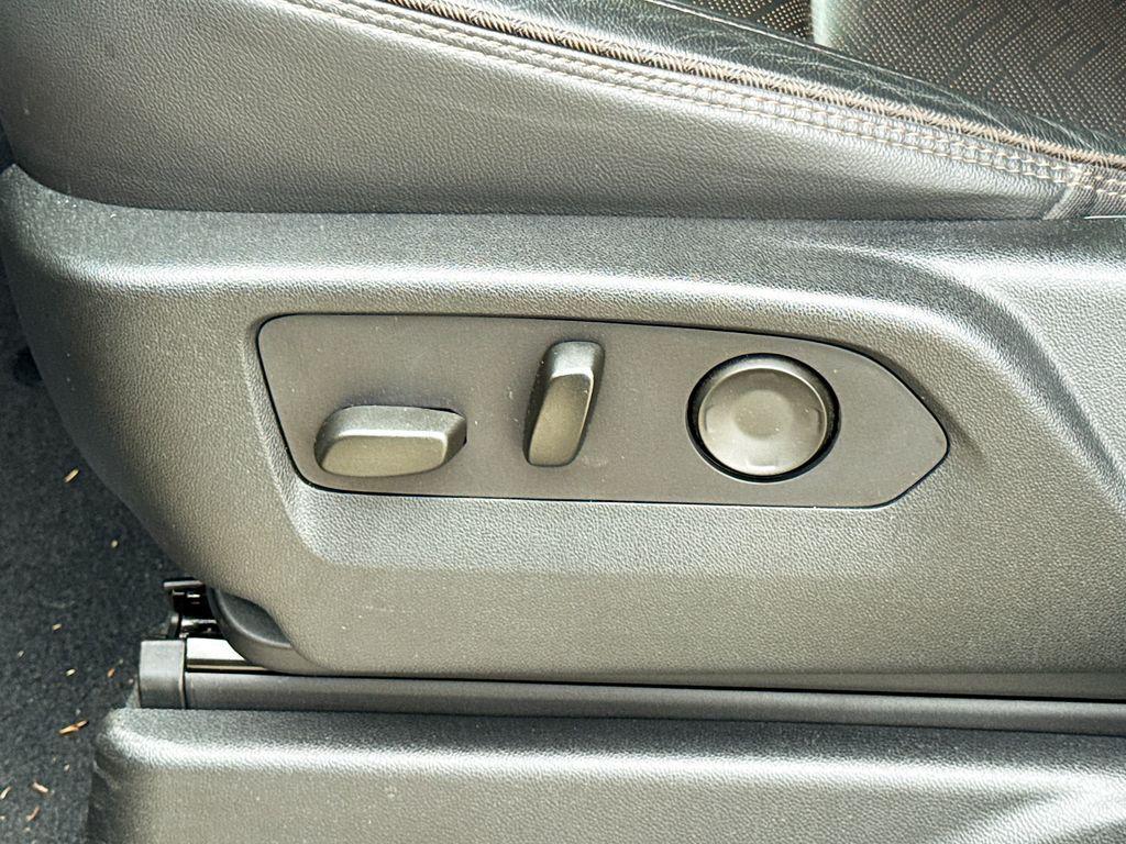 used 2021 Chevrolet Tahoe car, priced at $55,158