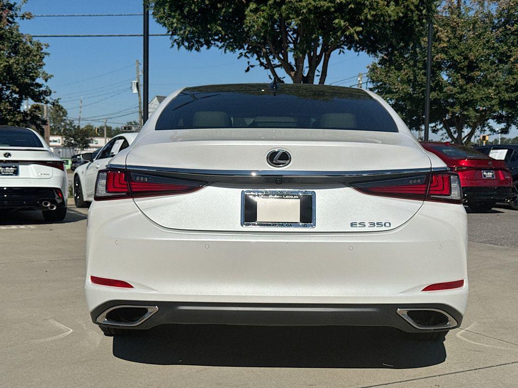 new 2025 Lexus ES 350 car, priced at $53,006