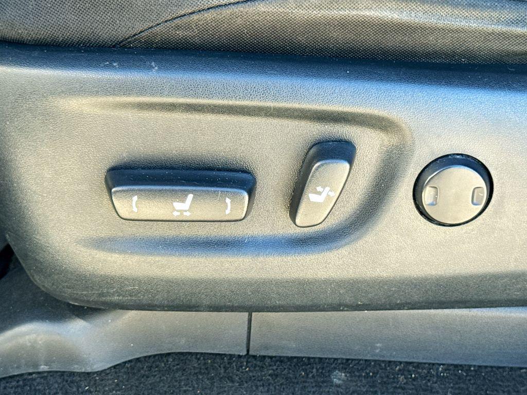 used 2021 Toyota 4Runner car, priced at $32,653