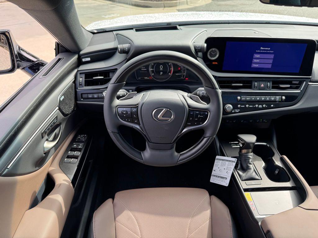 new 2025 Lexus ES 350 car, priced at $58,420