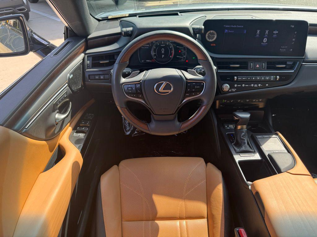 used 2022 Lexus ES 350 car, priced at $43,240