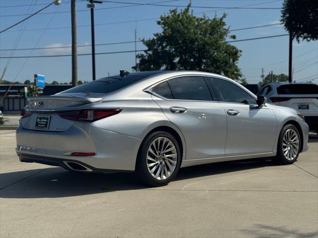 used 2022 Lexus ES 350 car, priced at $47,738