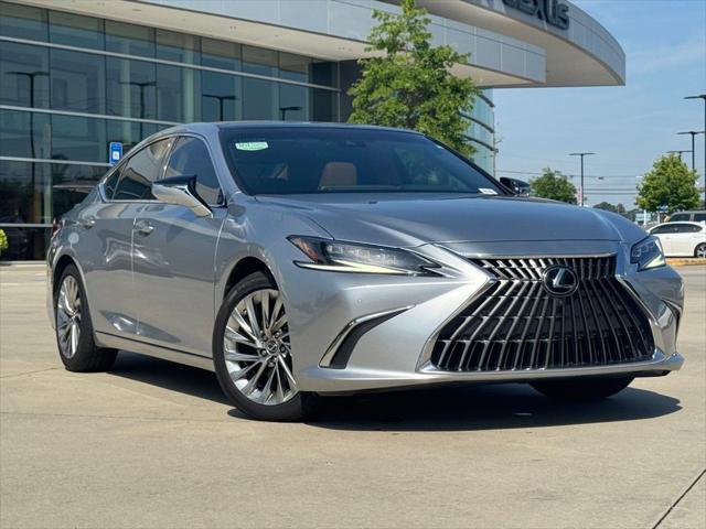 used 2022 Lexus ES 350 car, priced at $47,738
