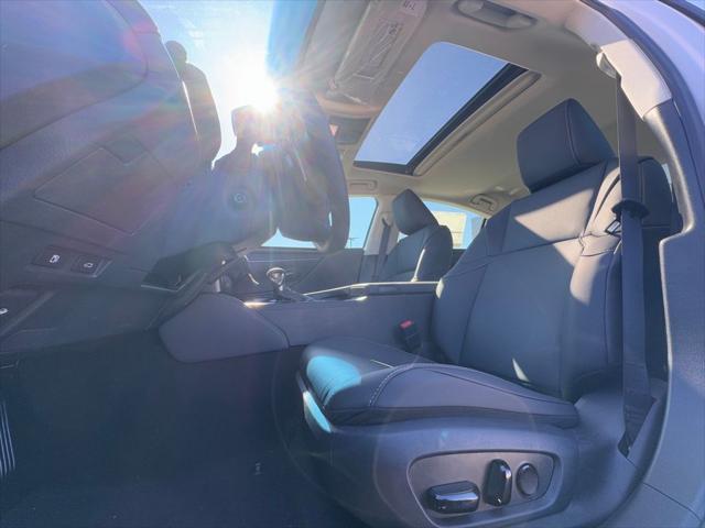 new 2025 Lexus ES 350 car, priced at $48,605