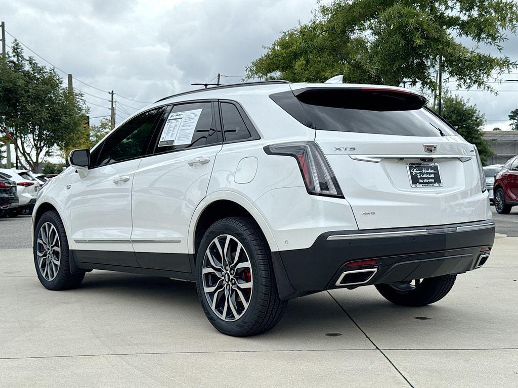 used 2022 Cadillac XT5 car, priced at $37,045
