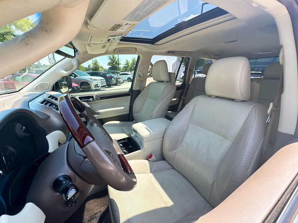 used 2015 Lexus GX 460 car, priced at $22,719