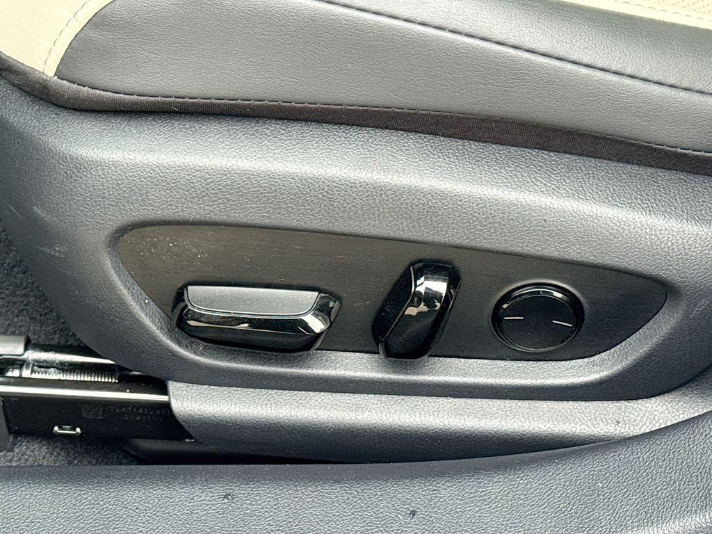 used 2025 Lexus ES 350 car, priced at $46,536