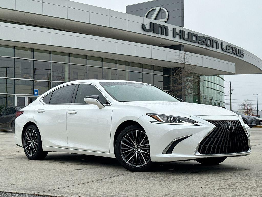 used 2025 Lexus ES 350 car, priced at $46,536