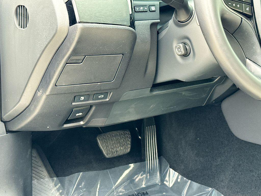 used 2025 Lexus ES 350 car, priced at $46,536