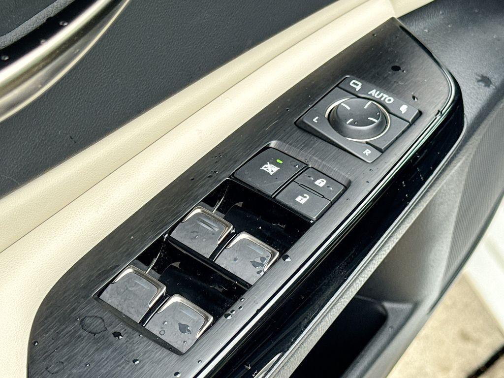 used 2025 Lexus ES 350 car, priced at $46,536