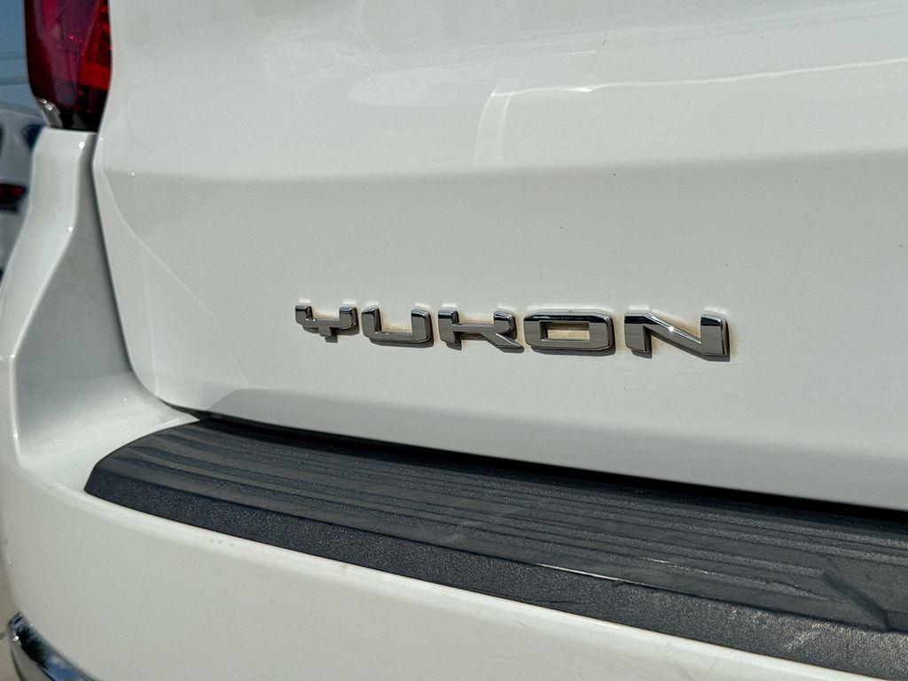 used 2022 GMC Yukon car, priced at $47,384