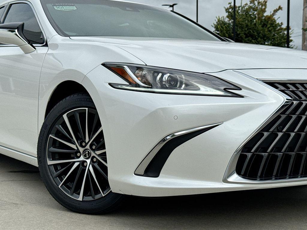 used 2024 Lexus ES 350 car, priced at $47,719