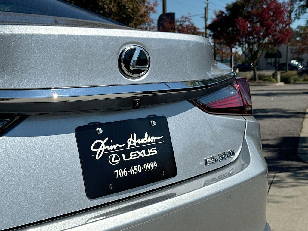 new 2025 Lexus ES 350 car, priced at $52,525