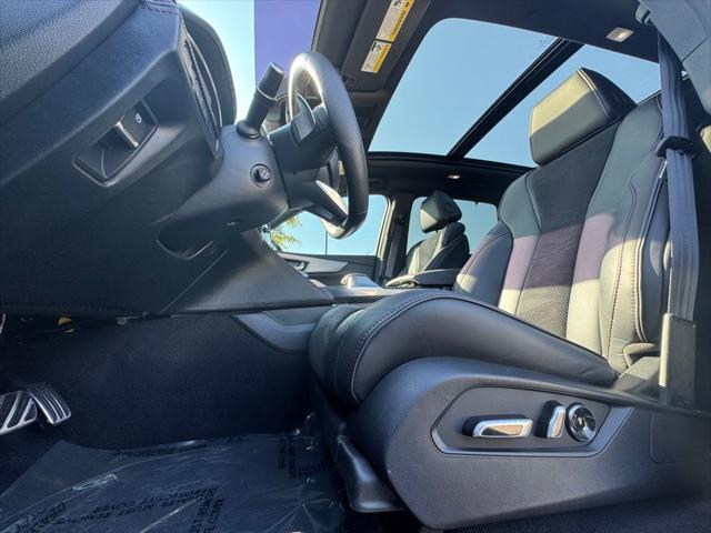 used 2022 Acura MDX car, priced at $41,106