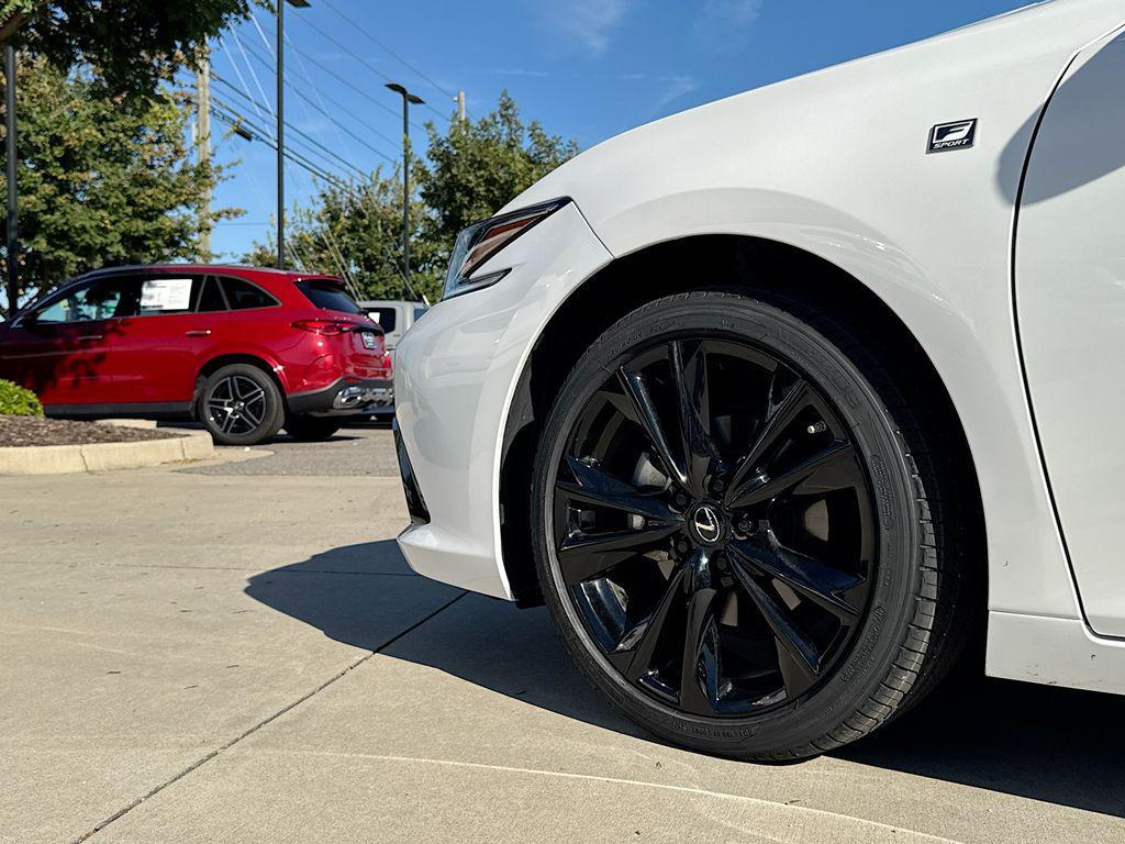 used 2024 Lexus ES 350 car, priced at $49,898