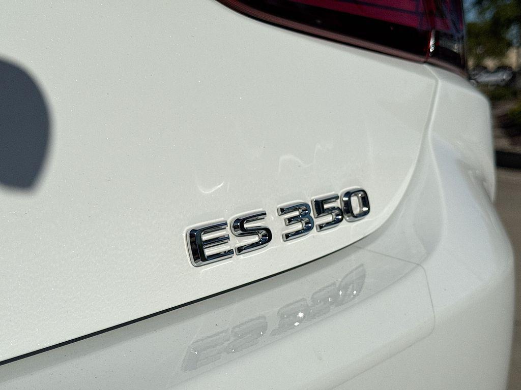 used 2024 Lexus ES 350 car, priced at $49,898
