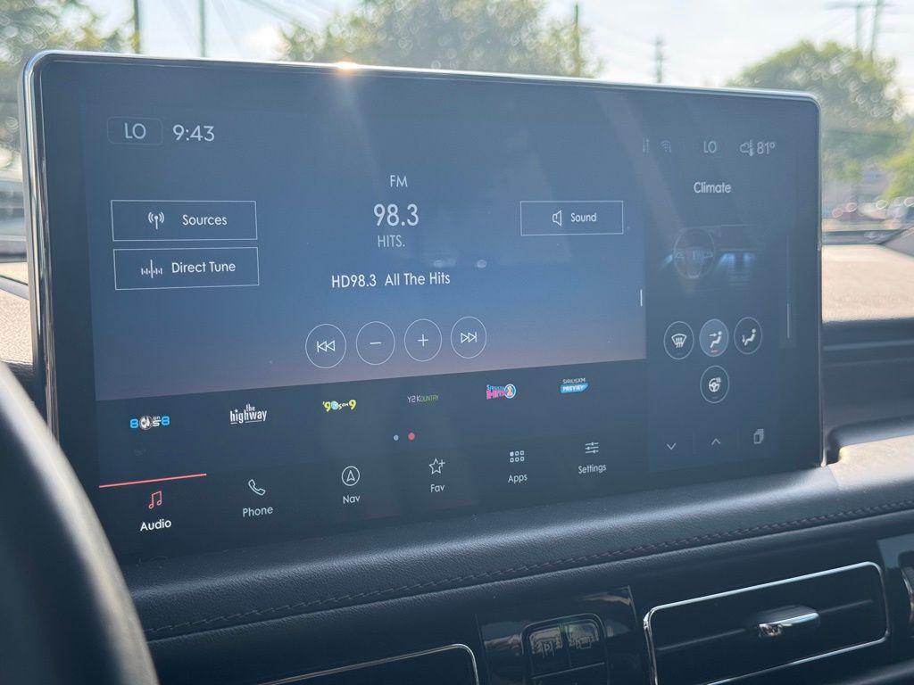 used 2022 Lincoln Nautilus car, priced at $33,218