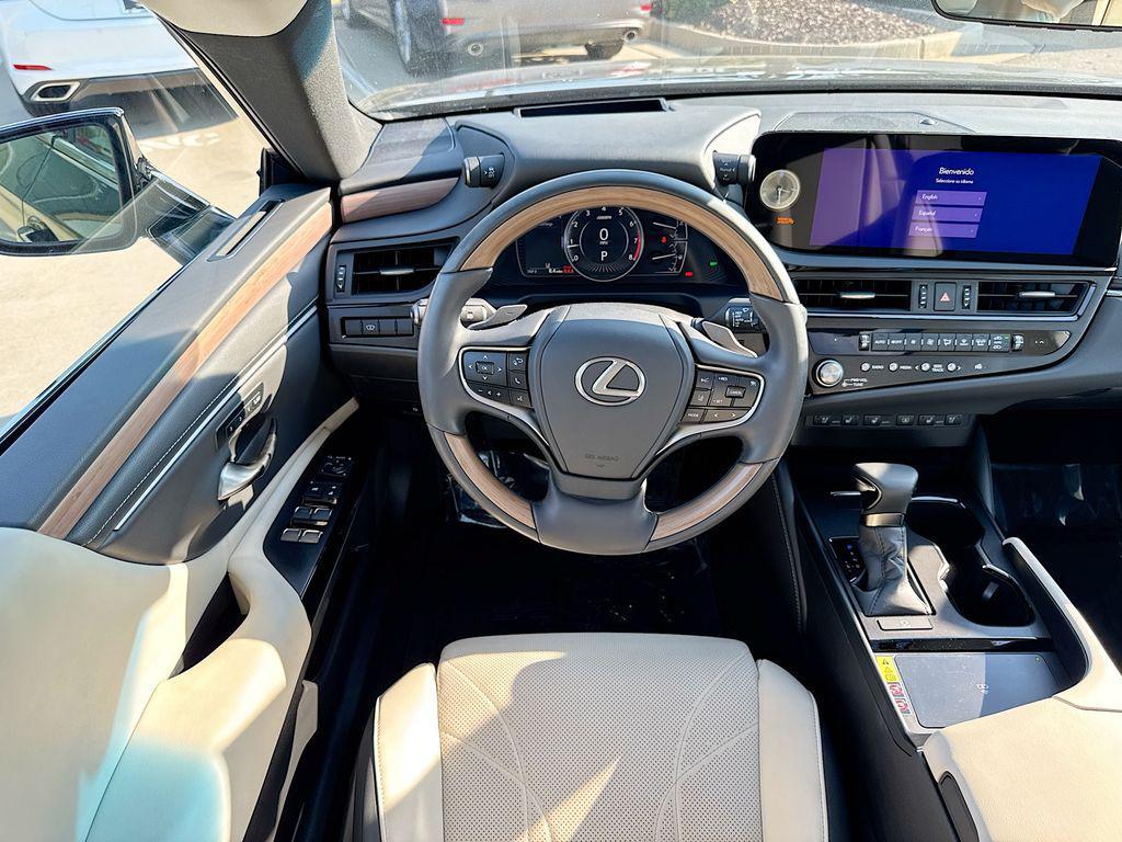 used 2024 Lexus ES 350 car, priced at $48,677