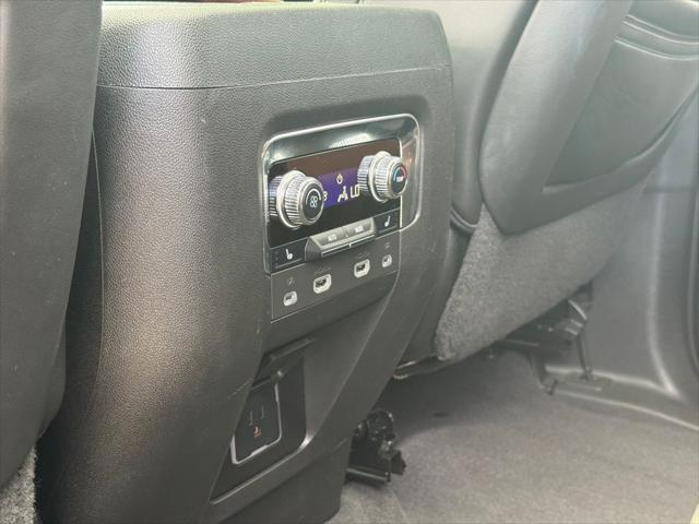 used 2023 GMC Yukon XL car, priced at $82,312