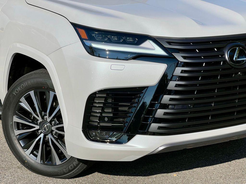 new 2024 Lexus LX 600 car, priced at $108,127