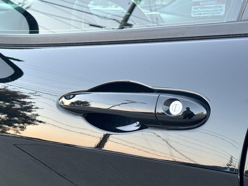 used 2020 Jeep Cherokee car, priced at $18,539