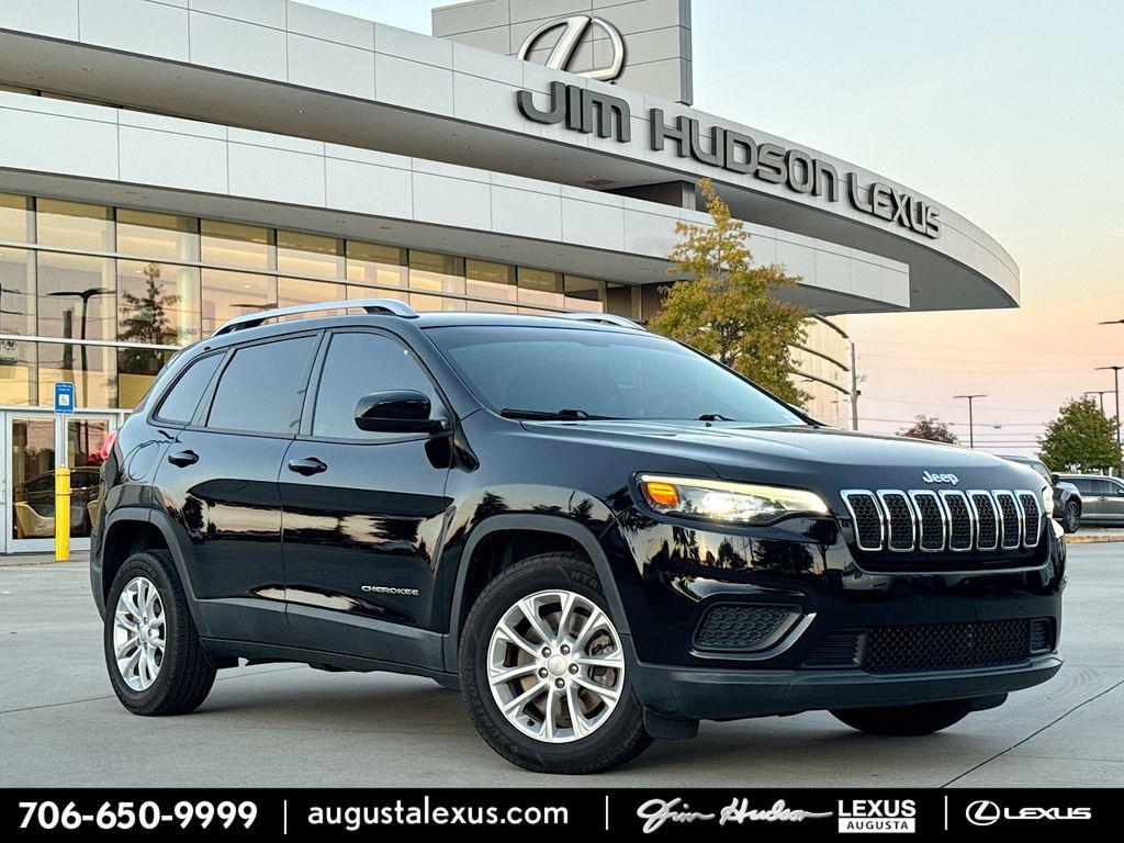 used 2020 Jeep Cherokee car, priced at $18,539