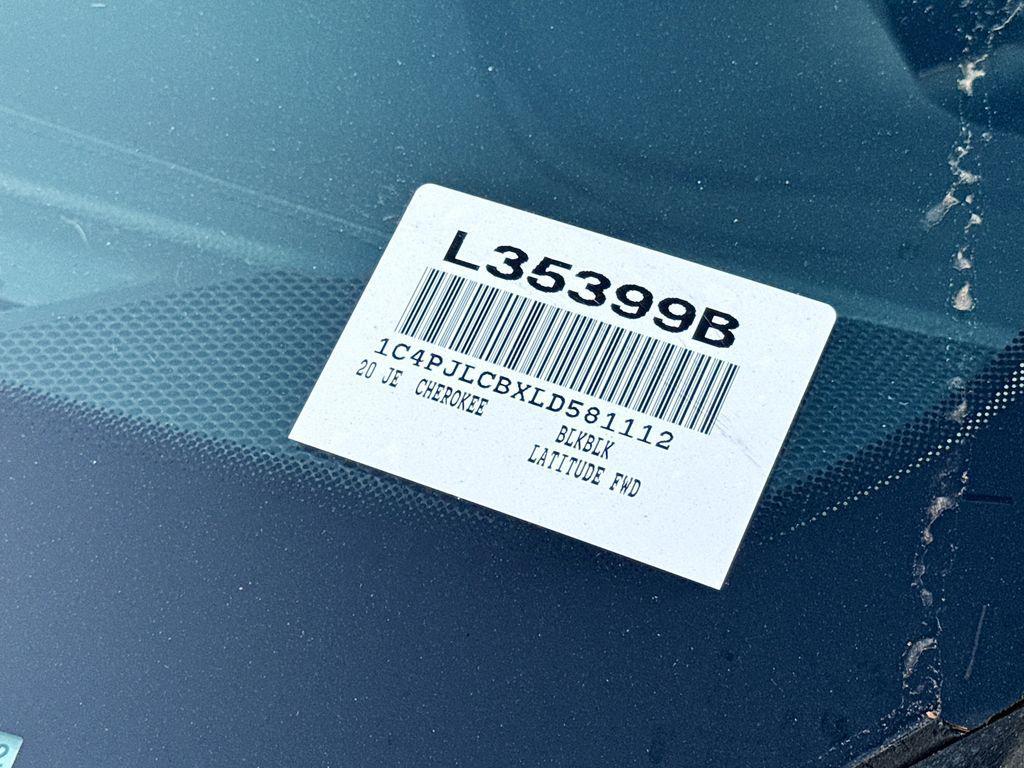 used 2020 Jeep Cherokee car, priced at $18,539