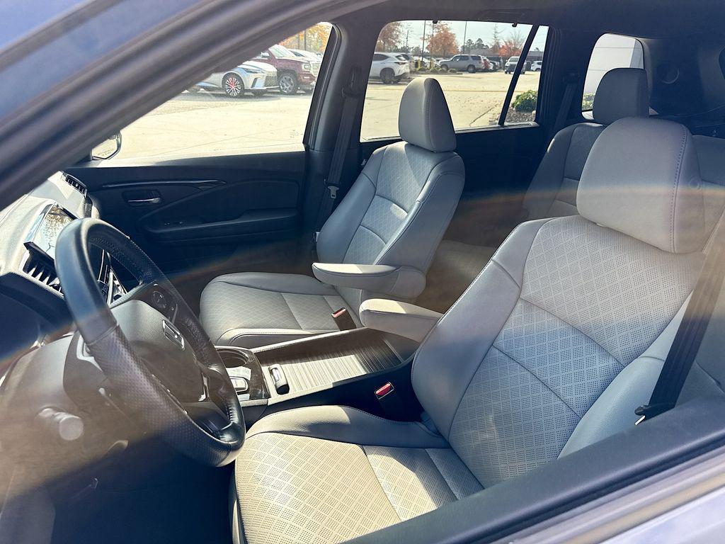 used 2019 Honda Passport car, priced at $21,738