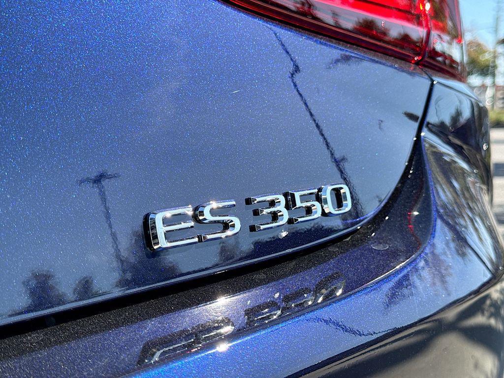 new 2025 Lexus ES 350 car, priced at $50,685