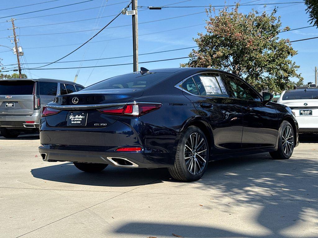 new 2025 Lexus ES 350 car, priced at $50,685