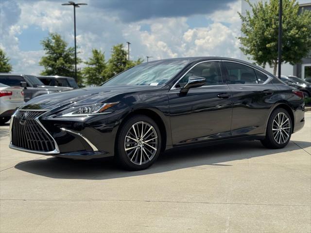new 2025 Lexus ES 300h car, priced at $53,645