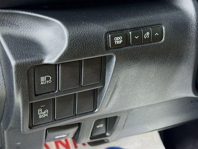 used 2018 Lexus IS 300 car, priced at $26,300
