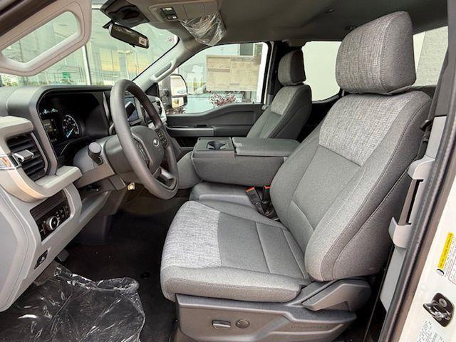new 2025 Ford F-350 car, priced at $67,380