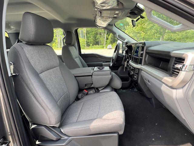 new 2025 Ford F-250 car, priced at $58,725