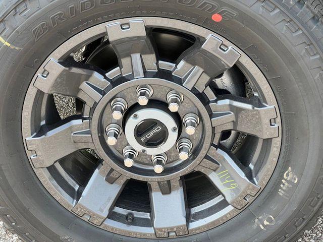 new 2025 Ford F-250 car, priced at $58,725
