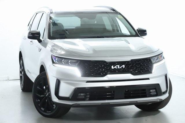 used 2022 Kia Sorento car, priced at $28,990