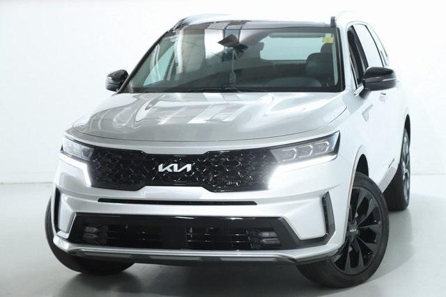 used 2022 Kia Sorento car, priced at $28,990